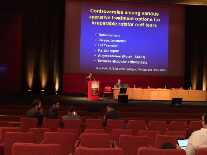 ライブサージャリー