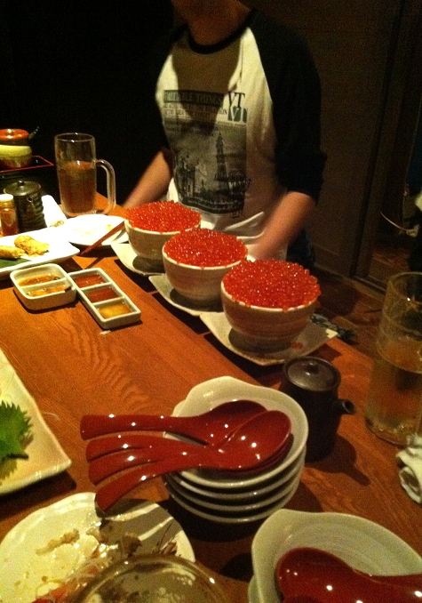 イクラ丼